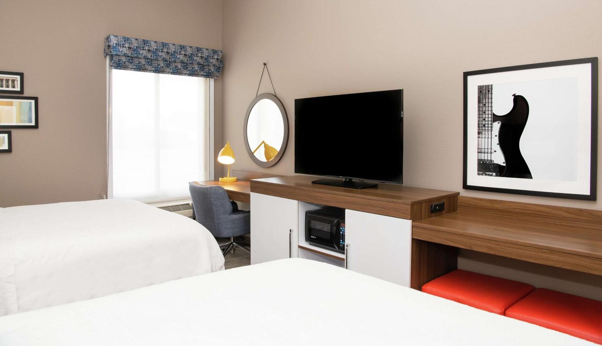 Hampton Inn Cleveland-Solon Экстерьер фото
