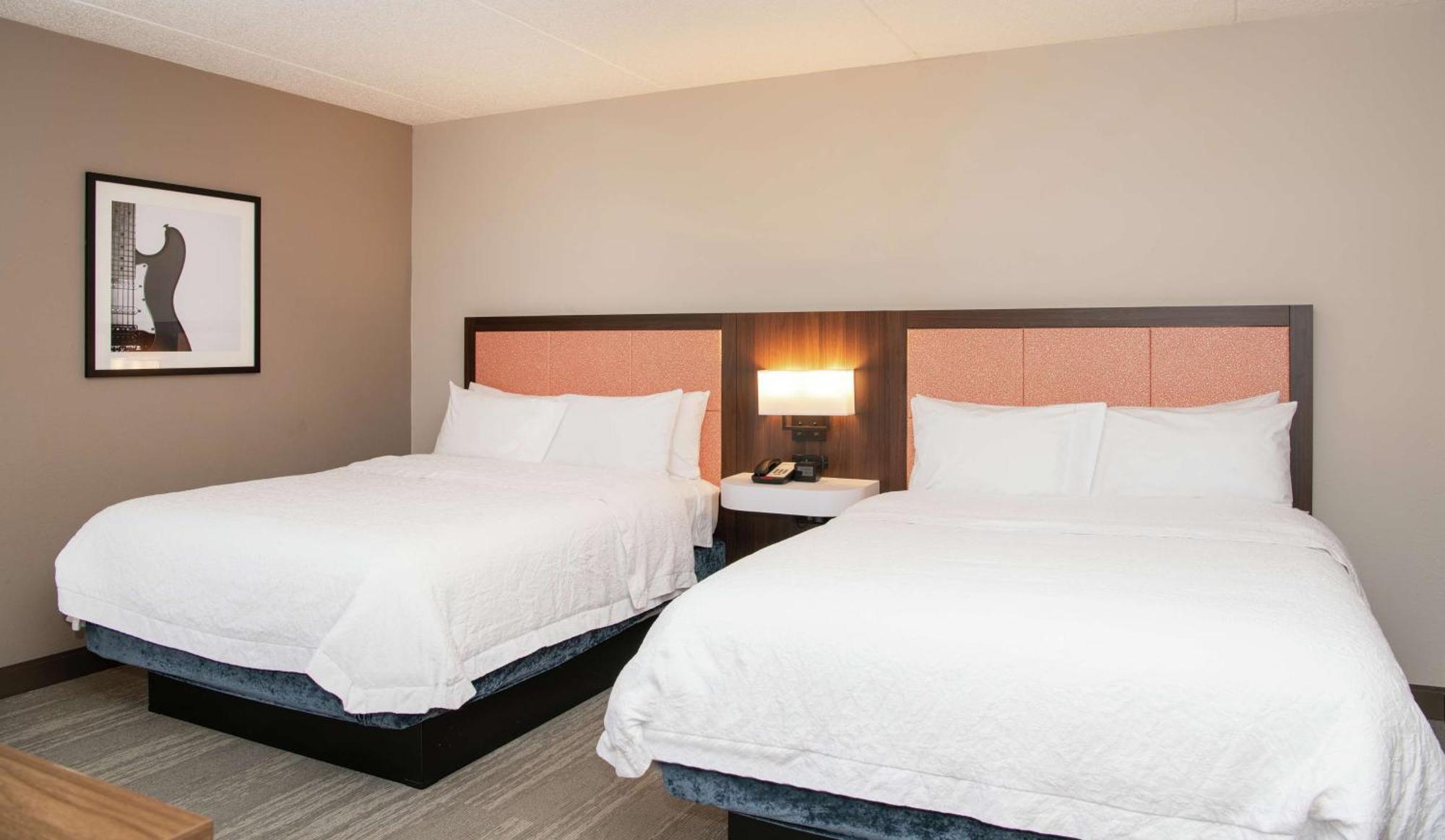 Hampton Inn Cleveland-Solon Экстерьер фото